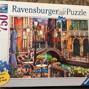 Ravensburger 750 piece puzzle